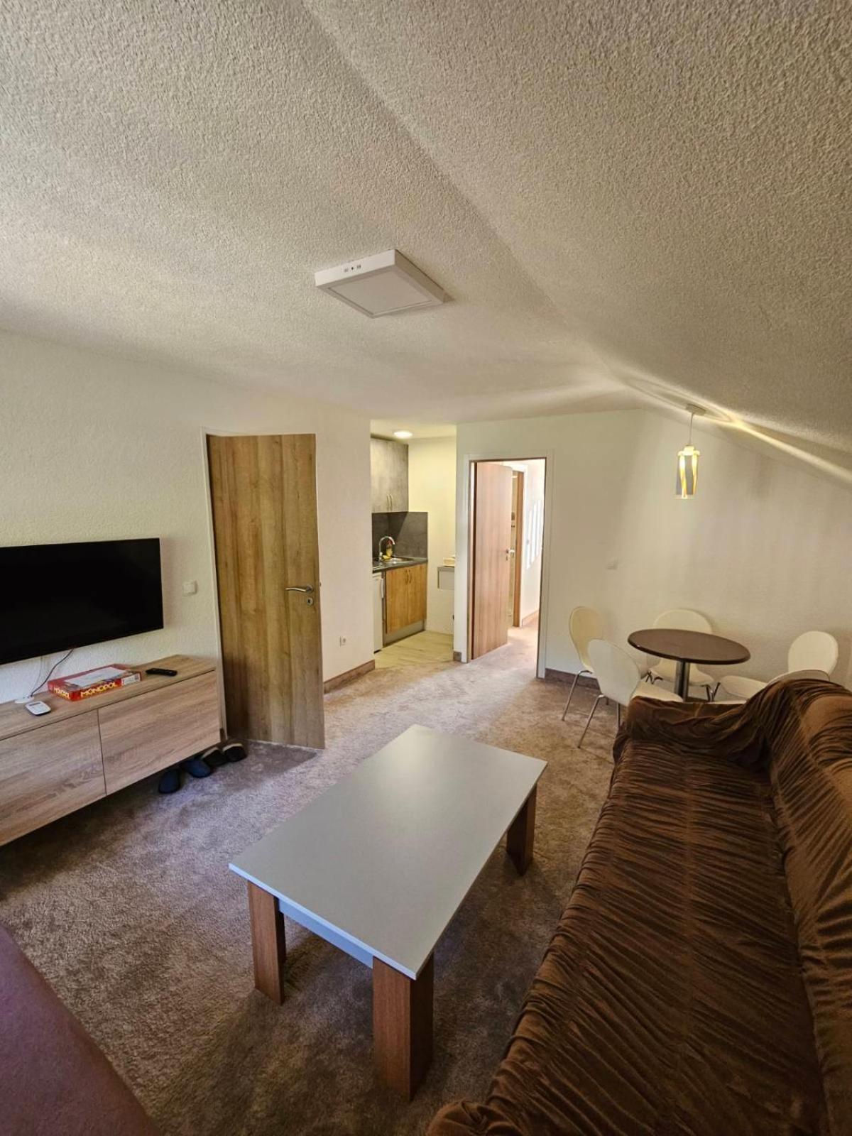 Elda Apartments ヴィソコ エクステリア 写真